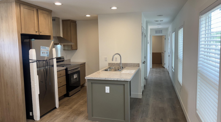 8518RedFoxLane_60348_21