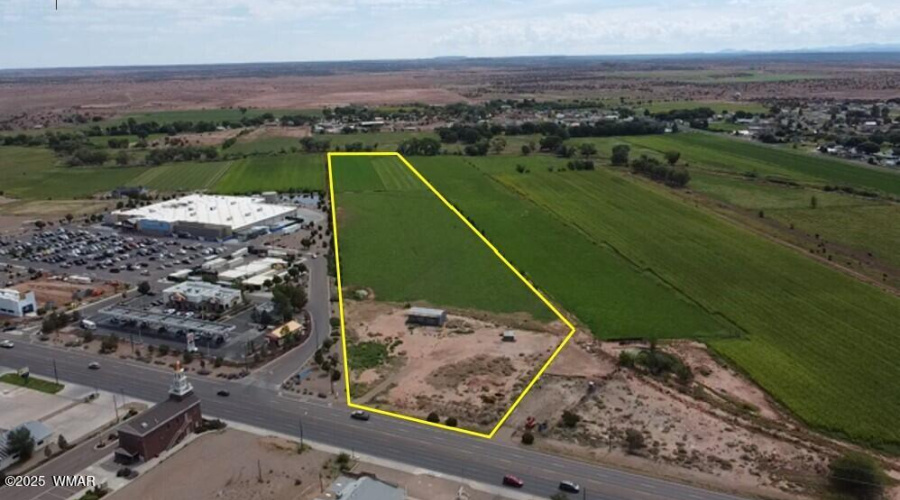 Lot Lines Are Approximate 1