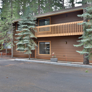 2594 Mustang Circle #10