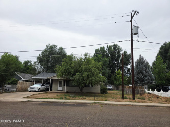 141 2nd North Street, Snowflake, Arizona 85937, Bedrooms, ,Bathrooms,Residential,For Sale,2nd North,256581