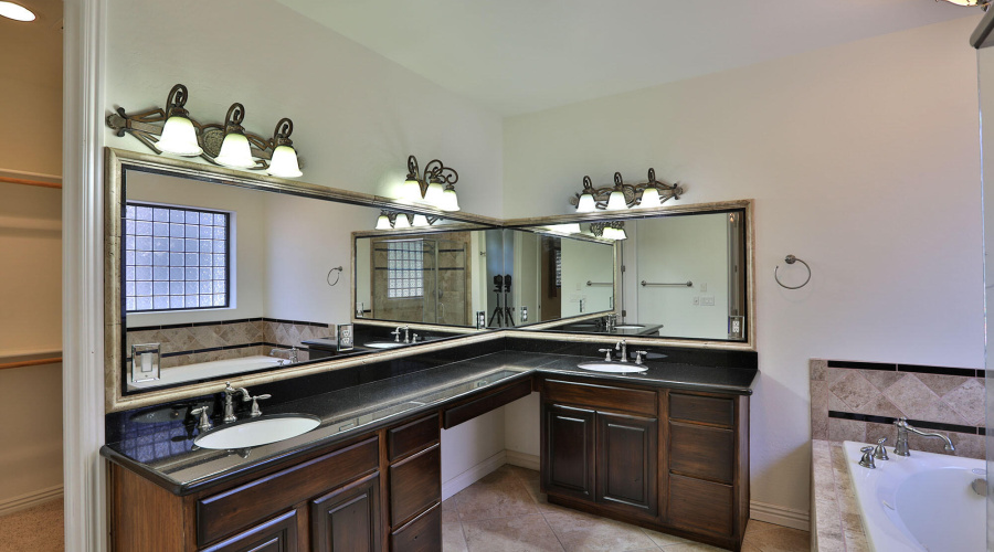 5723 Hidden Oak Dr. N