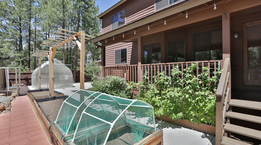 5723 Hidden Oak Dr. N