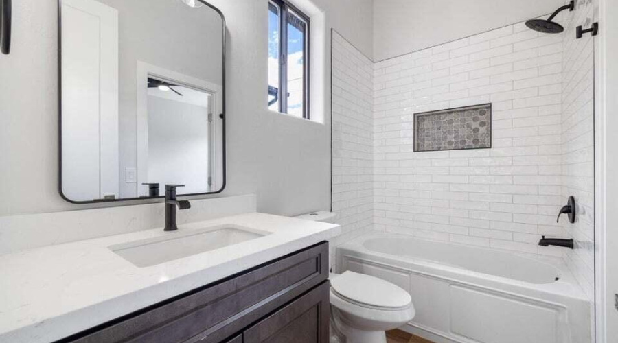 20230711033839195397000000-o