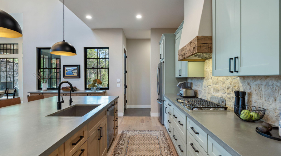 Spacious open kitchen design