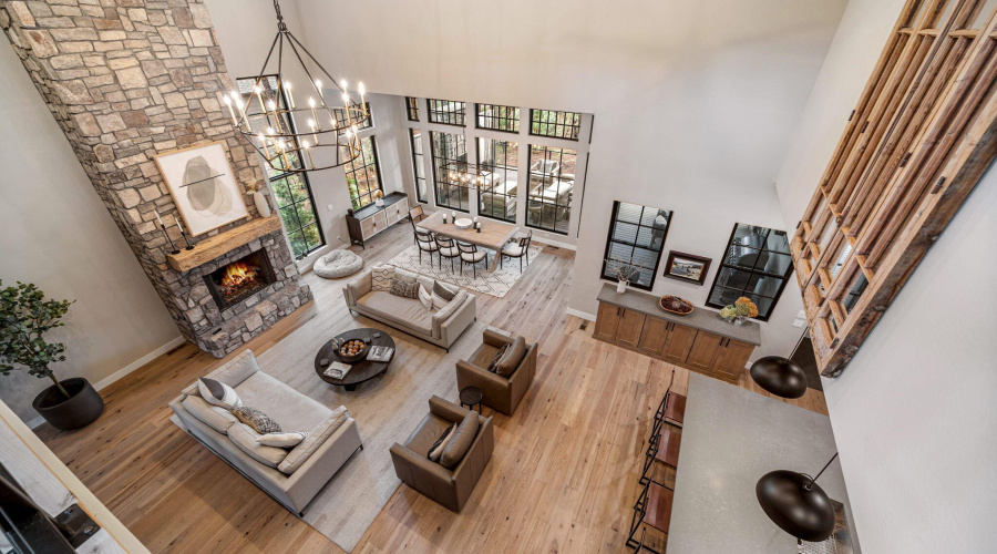 4251WAcerLn-ShowLow-AZ-CatWalk-1