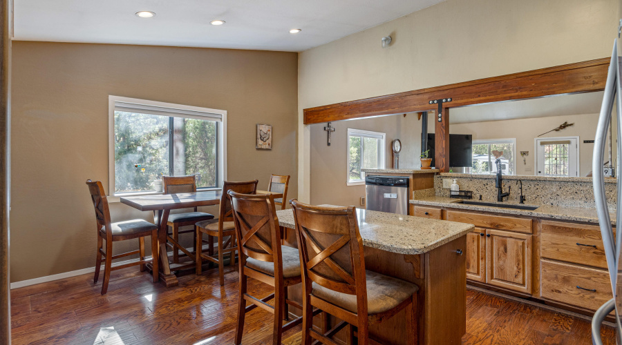 2003 Little Doe Trail-Overgaard, AZ-Cabi