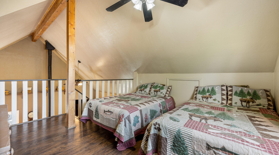 2003 Little Doe Trail-Overgaard, AZ-Cabi