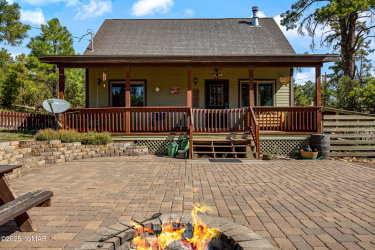 2003 Little Doe Trail, Overgaard, Arizona 85933, ,Residential,For Sale,Little Doe,257851