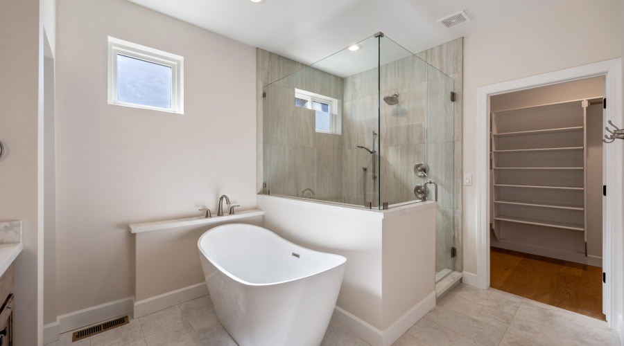 2268RoundaboutCir-HeberOvergaardAZ-20