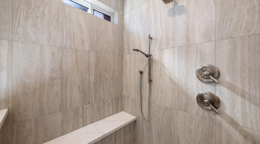 2268RoundaboutCir-HeberOvergaardAZ-21