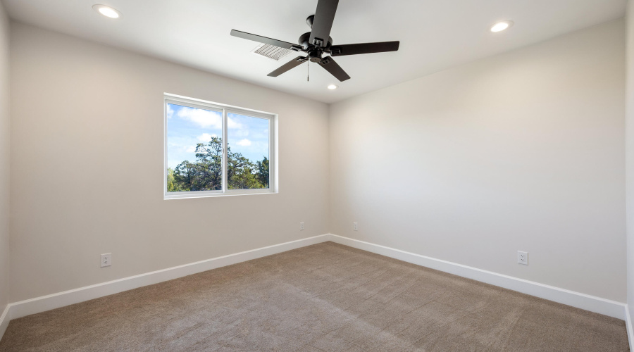 2268RoundaboutCir-HeberOvergaardAZ-32