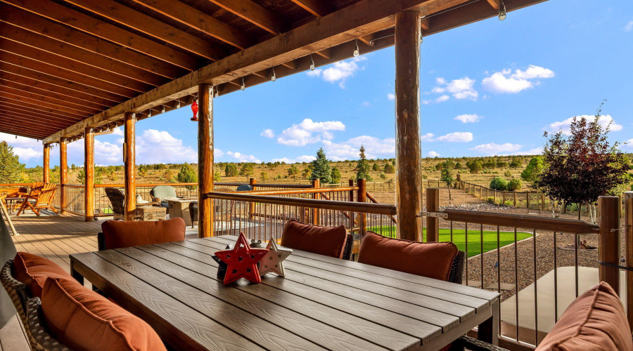 BACK PATIO DINING AREA