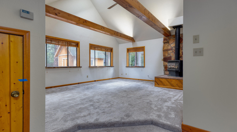 012_photo12_5382_pine_dawn_rd._lakeside_