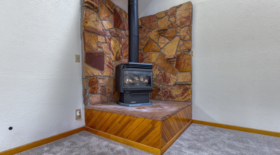 015_photo15_5382_pine_dawn_rd._lakeside_