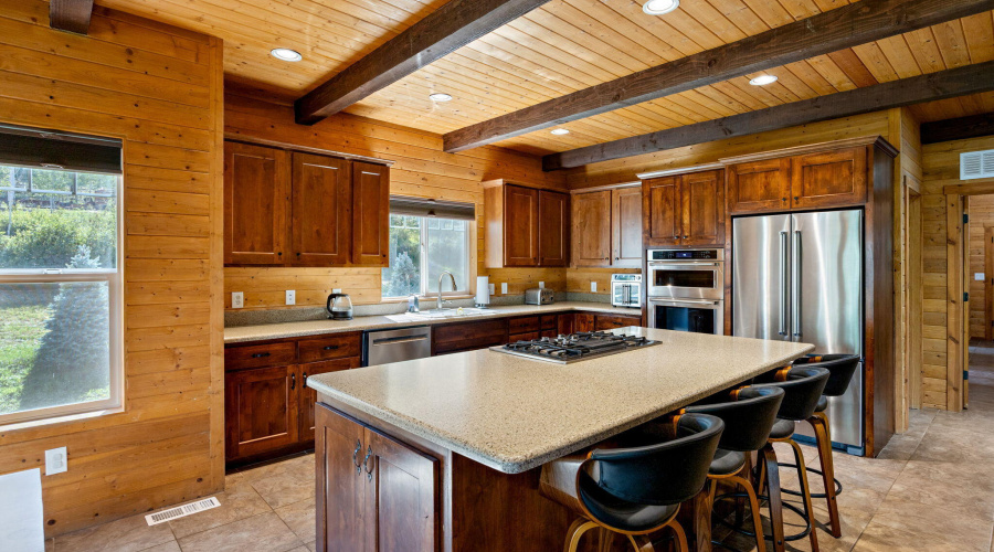 63CountyRd1121-CabinMAIN-Greer-AZ-12