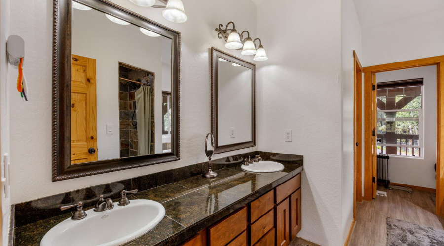 63CountyRd1121-CabinMAIN-Greer-AZ-21