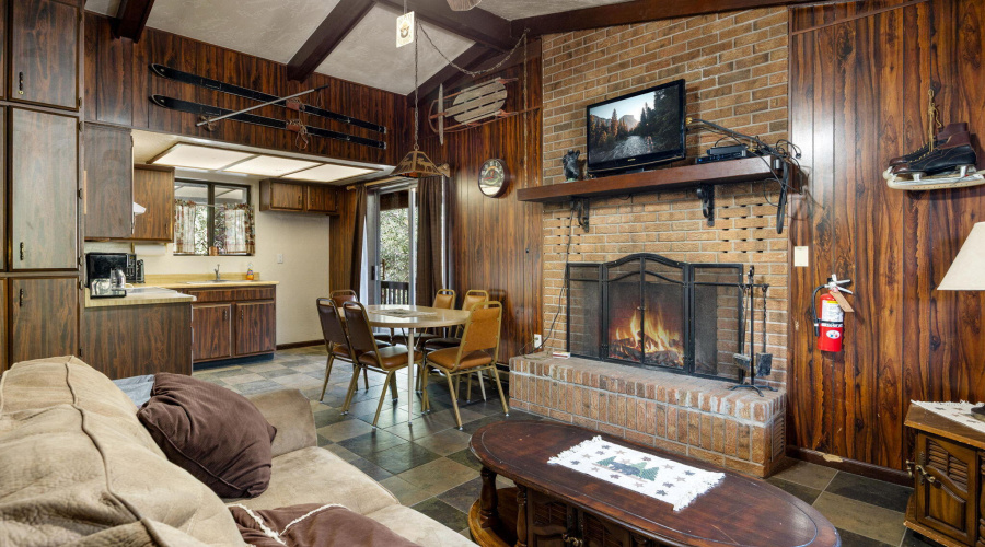 63CountyRd1121-Cabin2-Greer-AZ-7