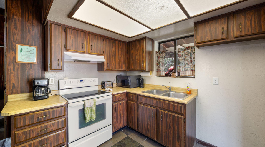 63CountyRd1121-Cabin2-Greer-AZ-8