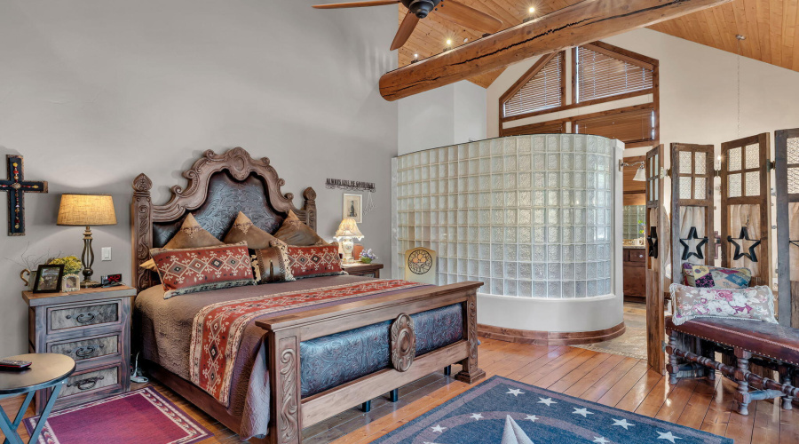 28-web-or-mls-TimberCreekImagery-26