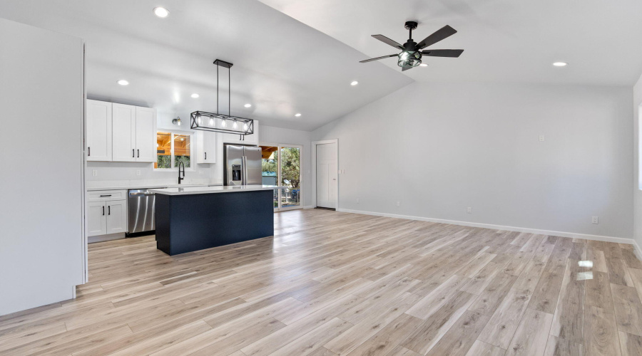 1982ChristmasPineRd-HeberOvergaard-AZ-5