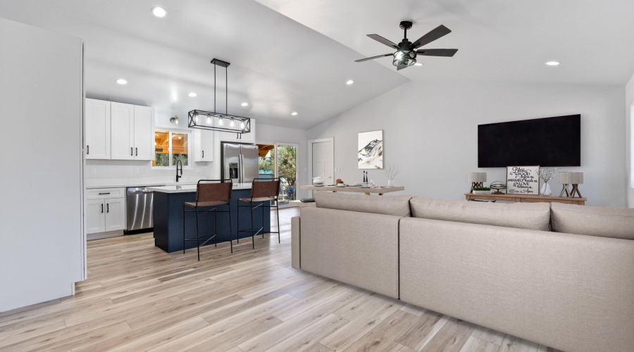 Property_3800_1982ChristmasPineRd-HeberO