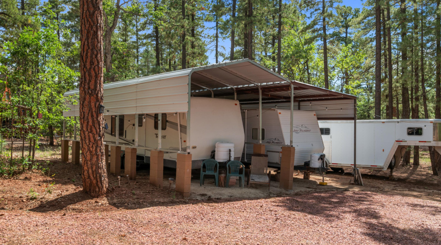 Metal RV canopies RVS NOT INCL