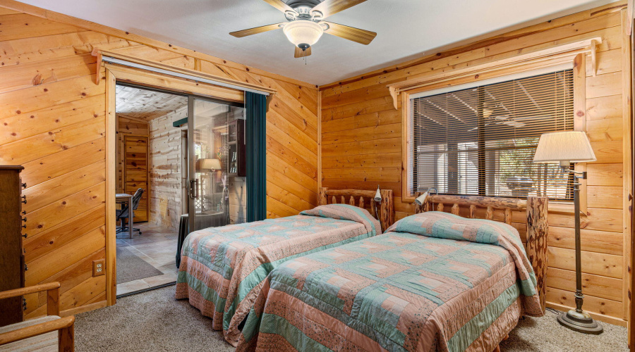 2240RoundaboutWay-HeberOvergaard-AZ-19