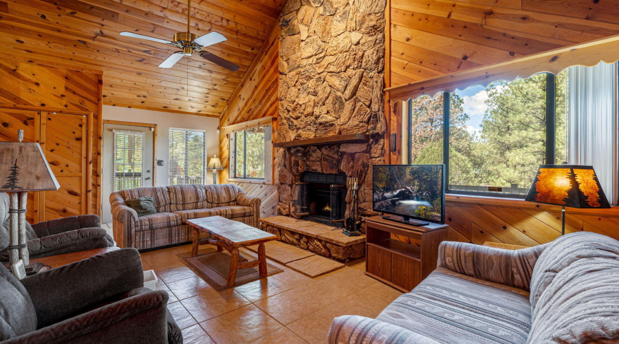 2240RoundaboutWay-HeberOvergaard-AZ-7