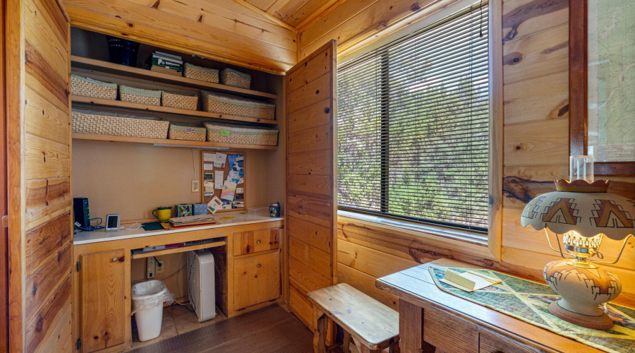 2240RoundaboutWay-HeberOvergaard-AZ-17