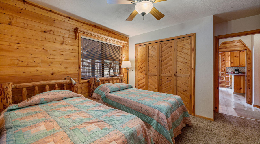 2240RoundaboutWay-HeberOvergaard-AZ-18