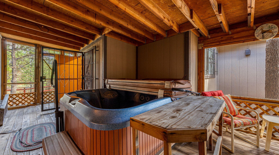 2240RoundaboutWay-HeberOvergaard-AZ-28