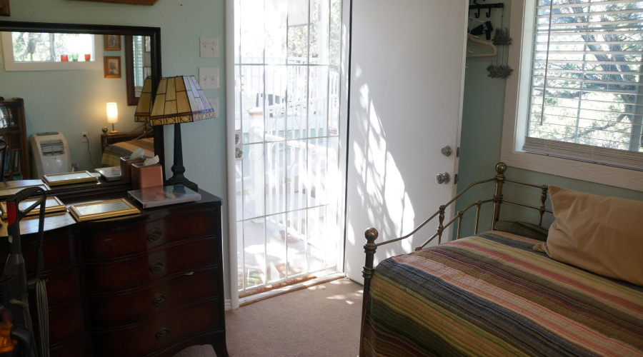 008 Cottage Bonus Bedroom 3