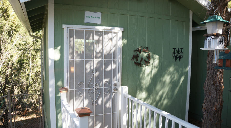 008 Cottage Bonus Bedroom 1