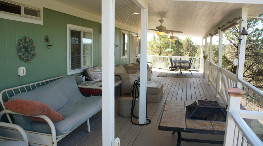 009 700 sq ft Trex Deck with awesome vie