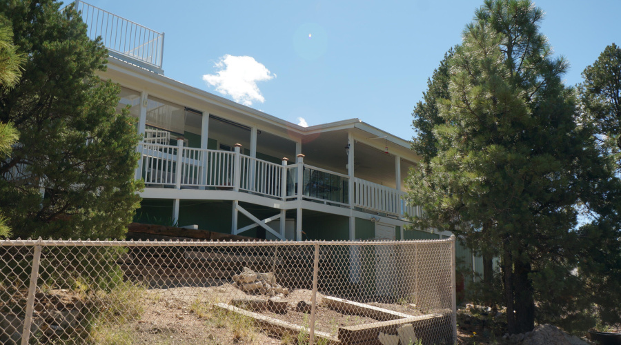 021 Trex Deck View 1