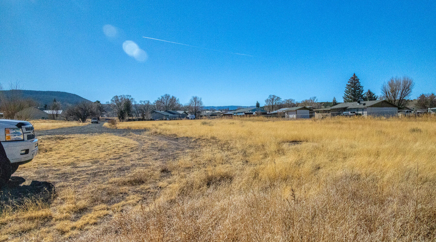 photo(14) 441 N West St. Springerville A