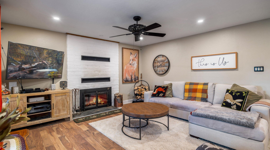 2CR2081-Alpine-AZ-10