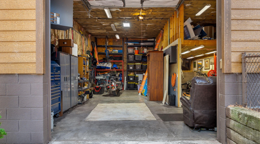 2CR2081-Alpine-AZ-44