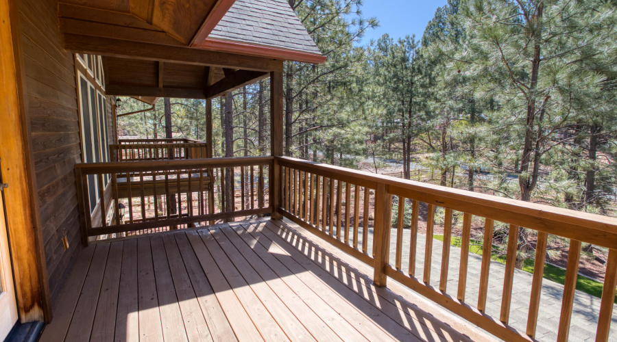 Upper Deck off Master