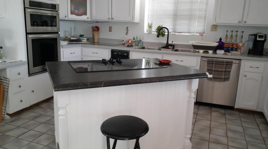 Kitchen Oven - Dishwasher