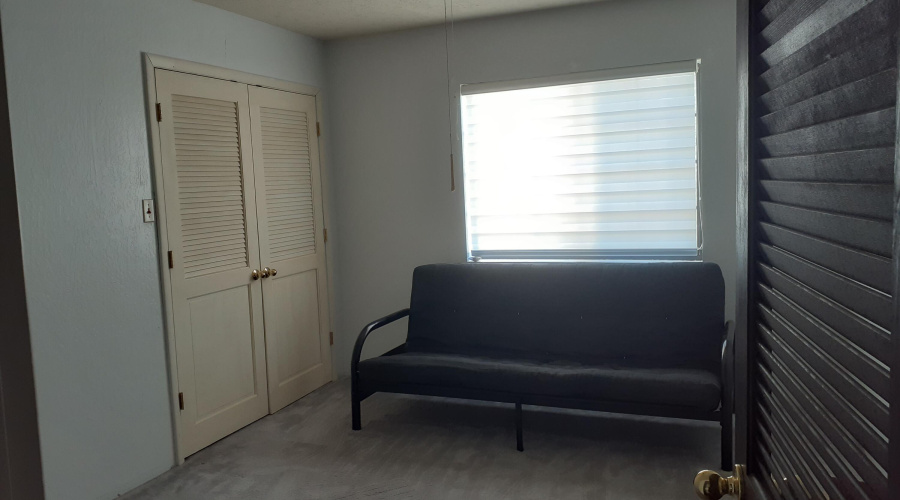 Small Bedroom - Upstairs