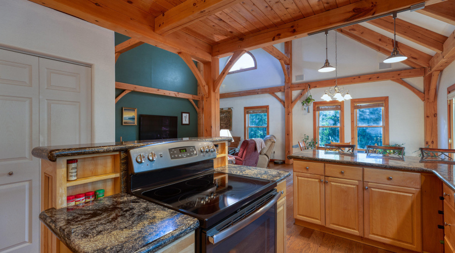 020_photo20_950_e_osprey_ln._pt_85935_ta