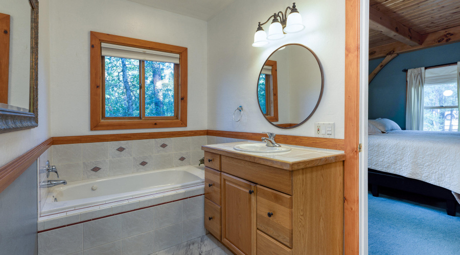 025_photo25_950_e_osprey_ln._pt_85935_ta