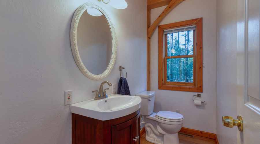 032_photo32_950_e_osprey_ln._pt_85935_ta