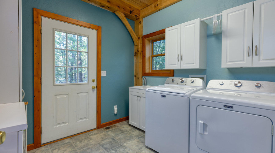 033_photo33_950_e_osprey_ln._pt_85935_ta