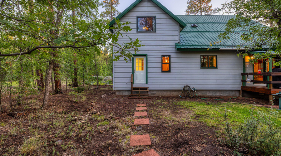 036_photo36_950_e_osprey_ln._pt_85935_ta