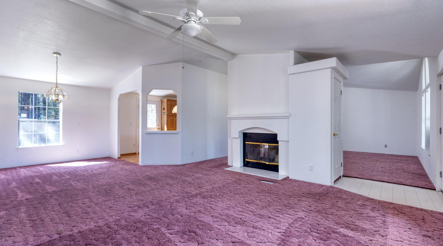 012_photo12_3551_ah_ho_pine_dr_ls_85929_