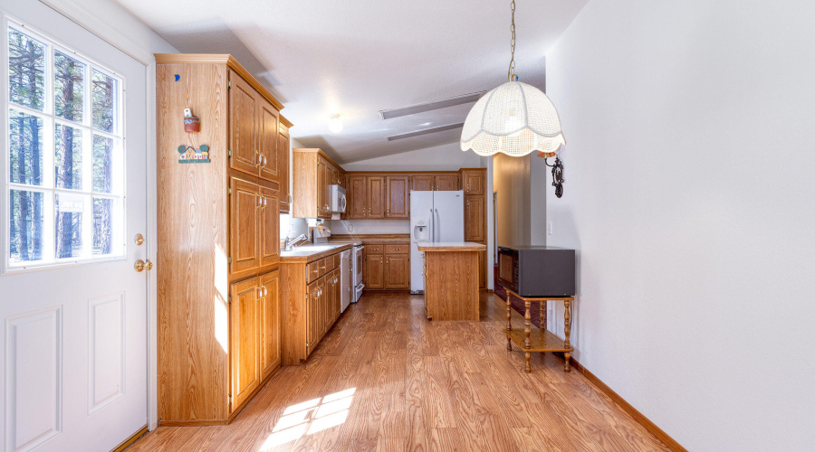 017_photo17_3551_ah_ho_pine_dr_ls_85929_