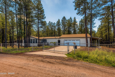 3551 Ah Ho Pine Drive, Lakeside, Arizona 85929, Bedrooms, ,Bathrooms,Residential,For Sale,Ah Ho Pine,258066