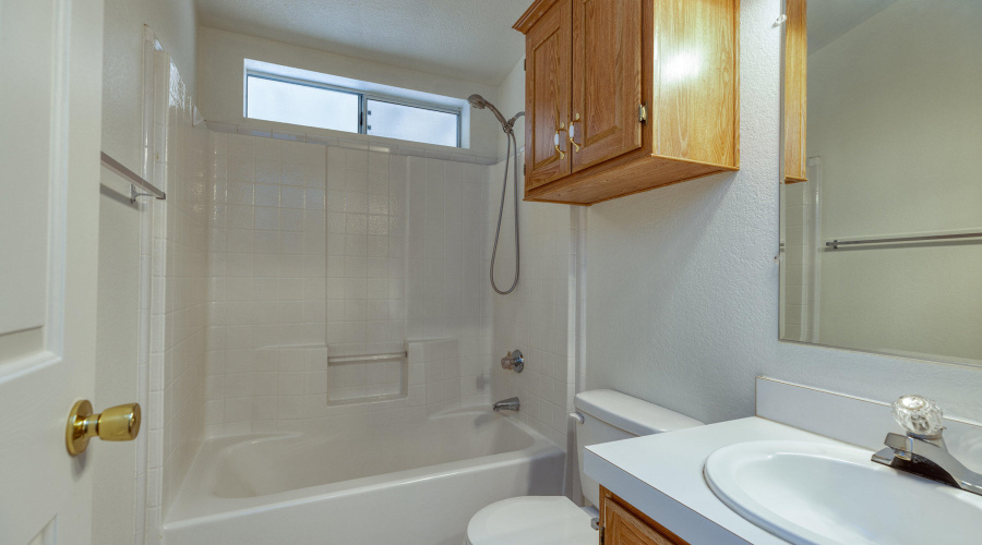 028_photo28_3551_ah_ho_pine_dr_ls_85929_